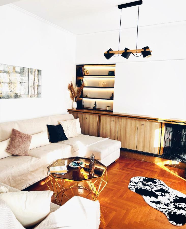Seaside Apartment In Flisvos Marina アテネ エクステリア 写真