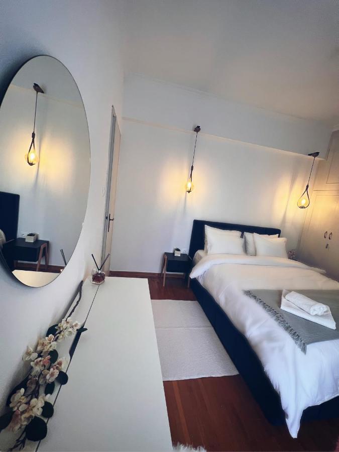 Seaside Apartment In Flisvos Marina アテネ エクステリア 写真